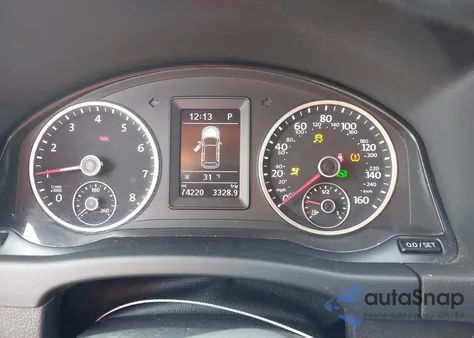 2018 Volkswagen Tiguan Limited 2.0T z USA, uszkodzony, nr VIN WVGBV7AXXJK004430